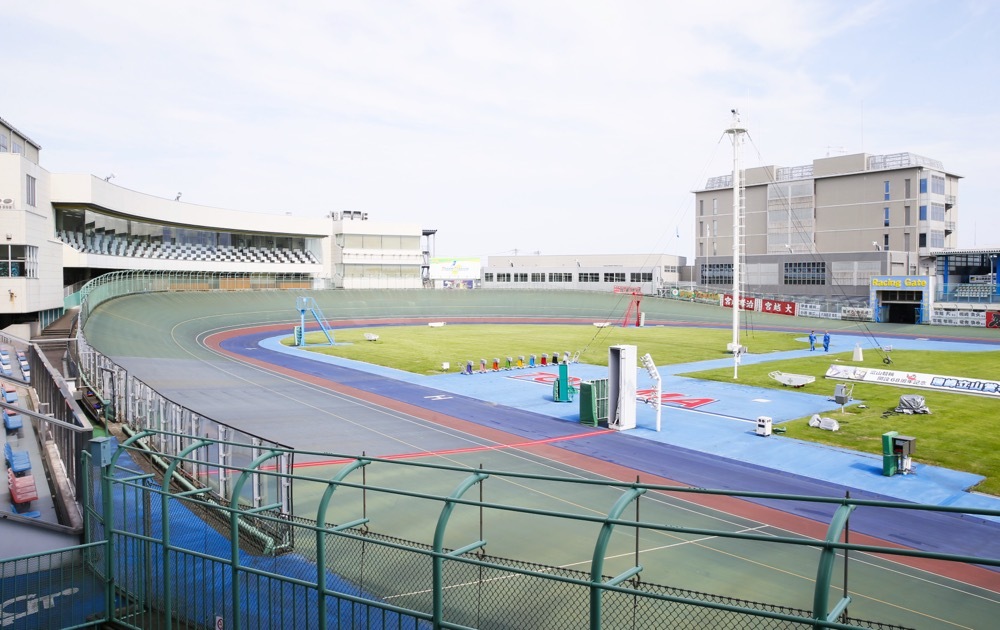 富山競輪場