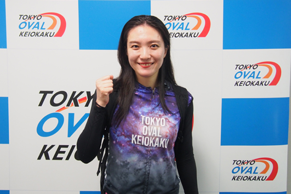 コース取り絶妙な佐々木綾の画像