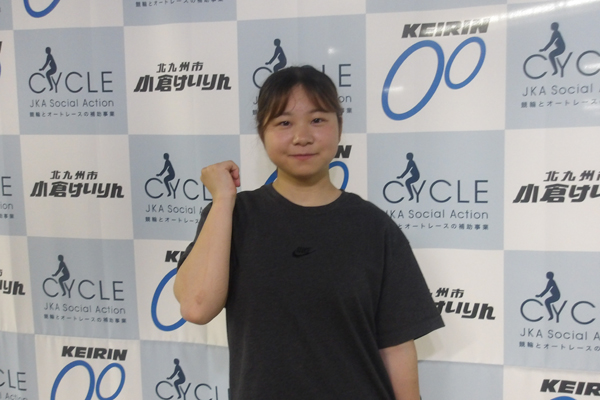 北津留千羽がホームバンクで初優参の画像