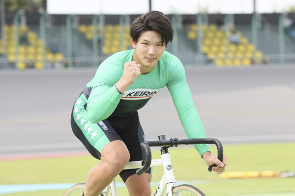 山口留稀哉がレインボーカップを制覇！の画像