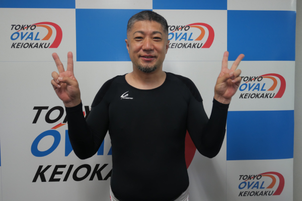 桐山敬太郎が400勝を達成の画像