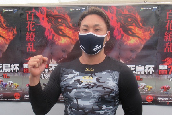 インタビュー写真
