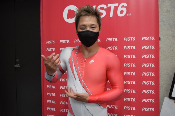インタビュー写真