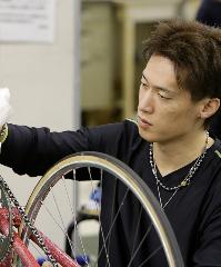 石井秀治の顔写真