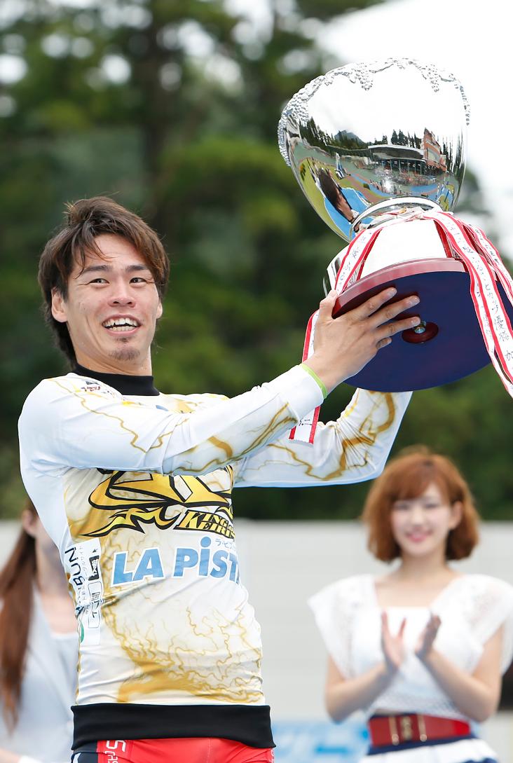 浅井康太