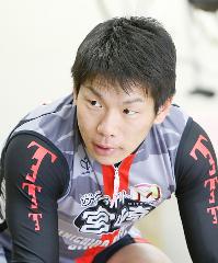 大塚健一郎の顔写真