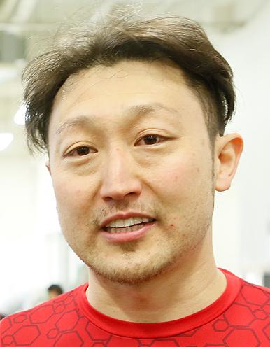 中村浩士