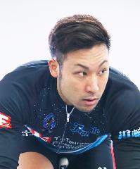 郡司浩平の顔写真