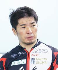 村上義弘の顔写真