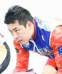 岩津裕介