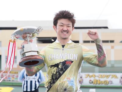 中川誠一郎