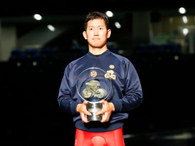 脇本雄太