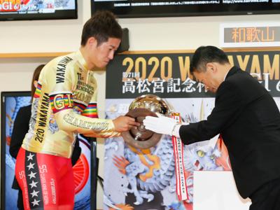 優勝写真
