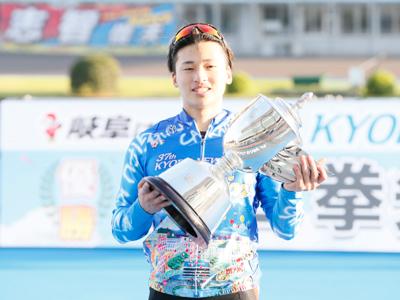 山口拳矢