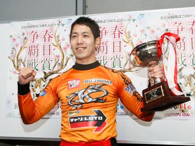松浦悠士