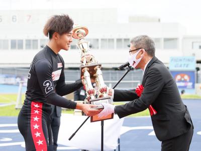 優勝写真