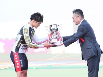優勝写真