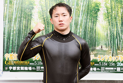 中釜章成の顔写真