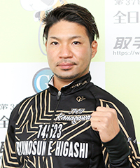 東龍之介
