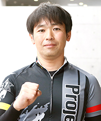 山賀雅仁