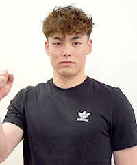 室井蓮太朗