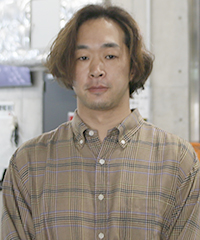 小笹隼人