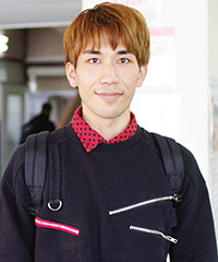 布居翼