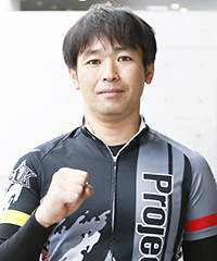 山賀雅仁