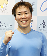 山田諒