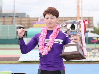 簗田一輝