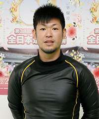 山下一輝