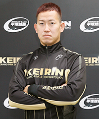 脇本雄太