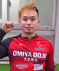 山本勝利