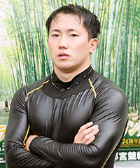 中釜章成