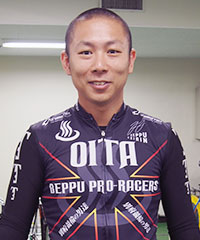 高橋義秋