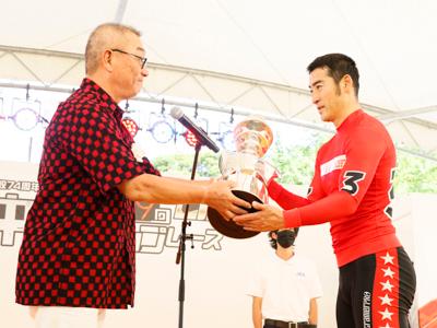 優勝写真