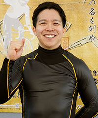 小林泰正
