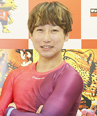 泉慶輔