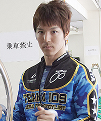 菅田謙仁