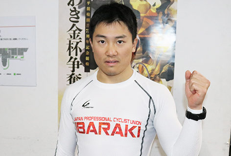 梁島邦友の顔写真