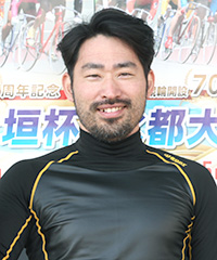 小川賢人