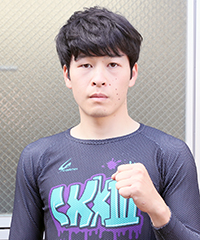 西田優大