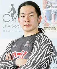谷口力也