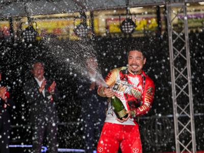 優勝写真