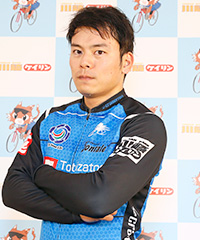 新村穣