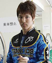 菅田謙仁