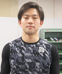 中村泰輔