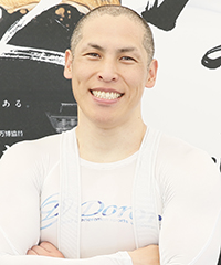 河端朋之