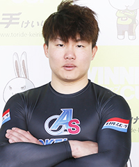 取鳥雄吾