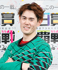 小川真太郎